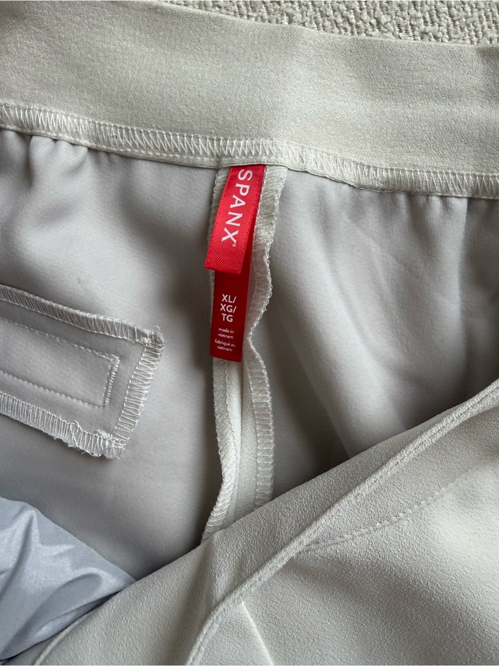 SPANX Care Free Crape Trousers wide leg - Picture 7 of 7